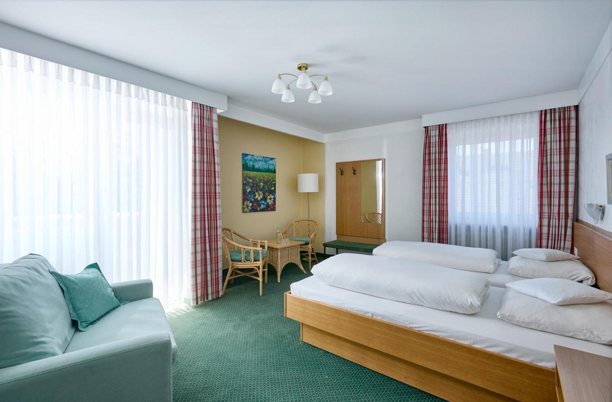 Hotel Mayer Germering Exterior foto